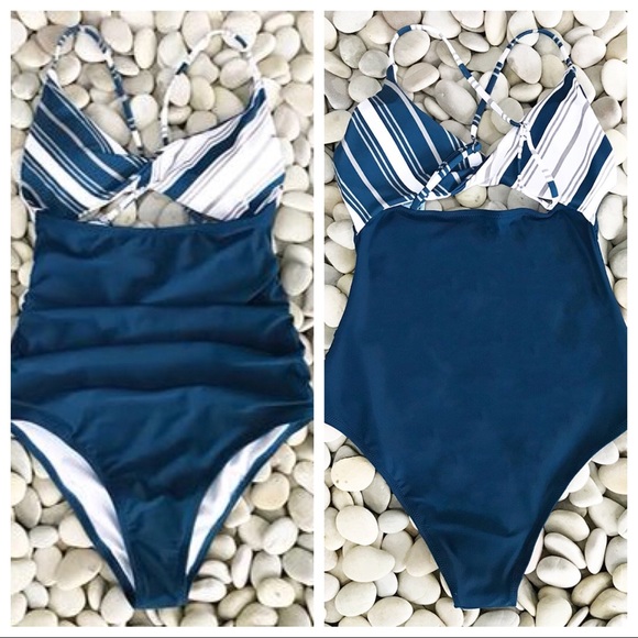 Cupshe Other - Cupshe One-piece Swimsuit Blue Striped Cutout XL